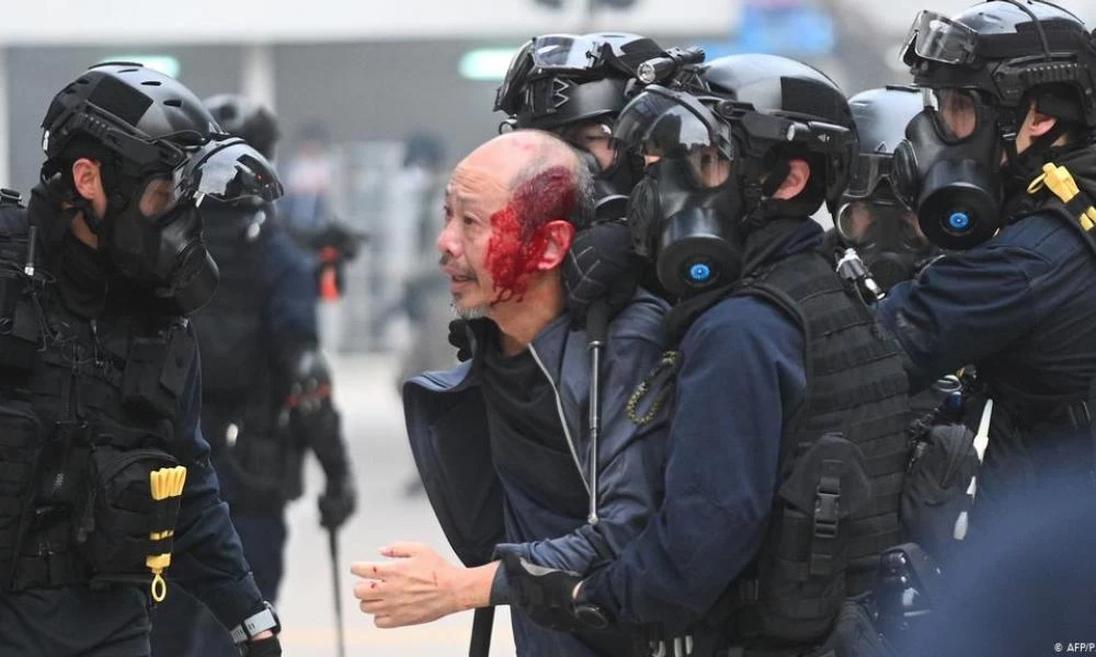 Για “παρέμβαση σε εσωτερικές υποθέσεις” στο Χονγκ Κονγκ κατηγορεί την ΕΕ η Κίνα